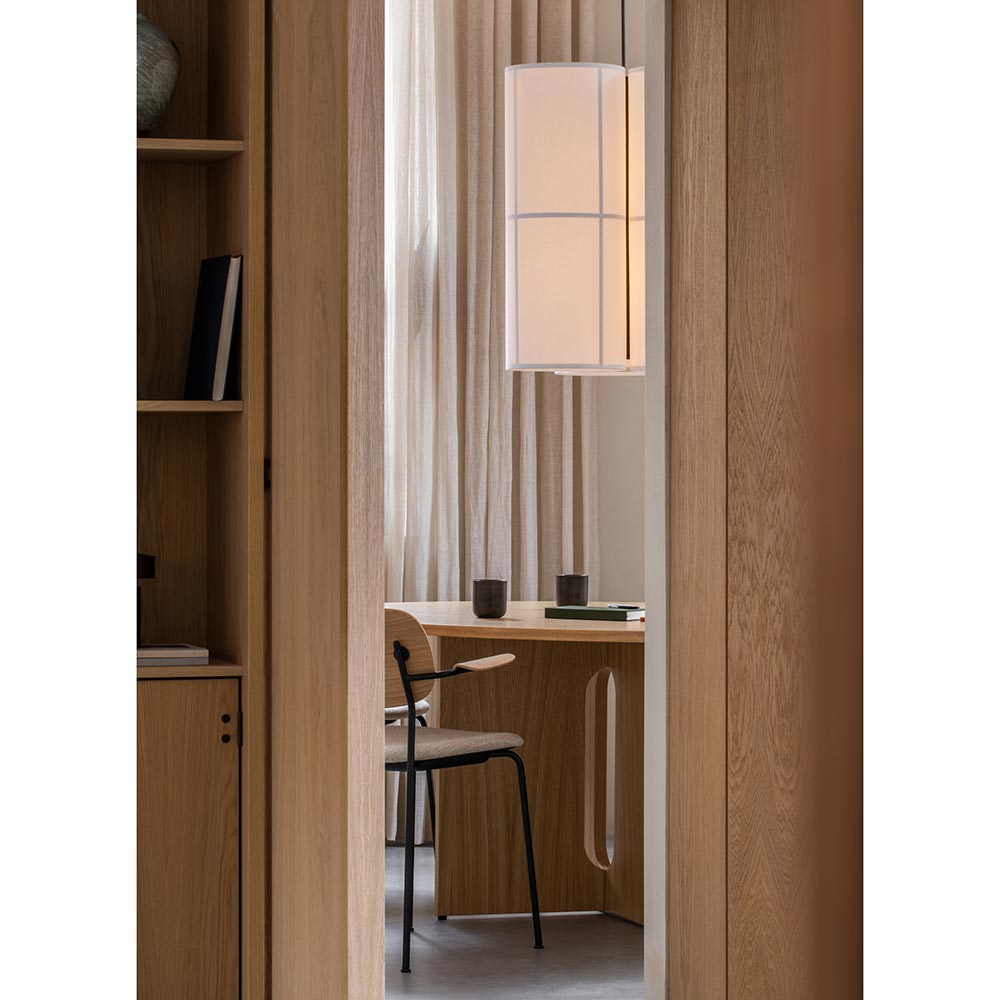 Androgyne Round Dining Table - Natural Oak