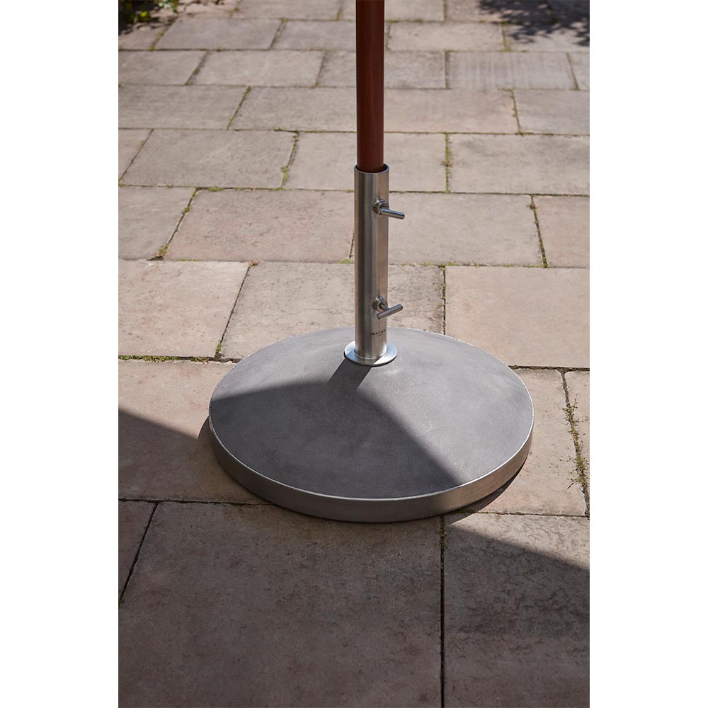 Capri Umbrella Foot - 66.14 Lbs
