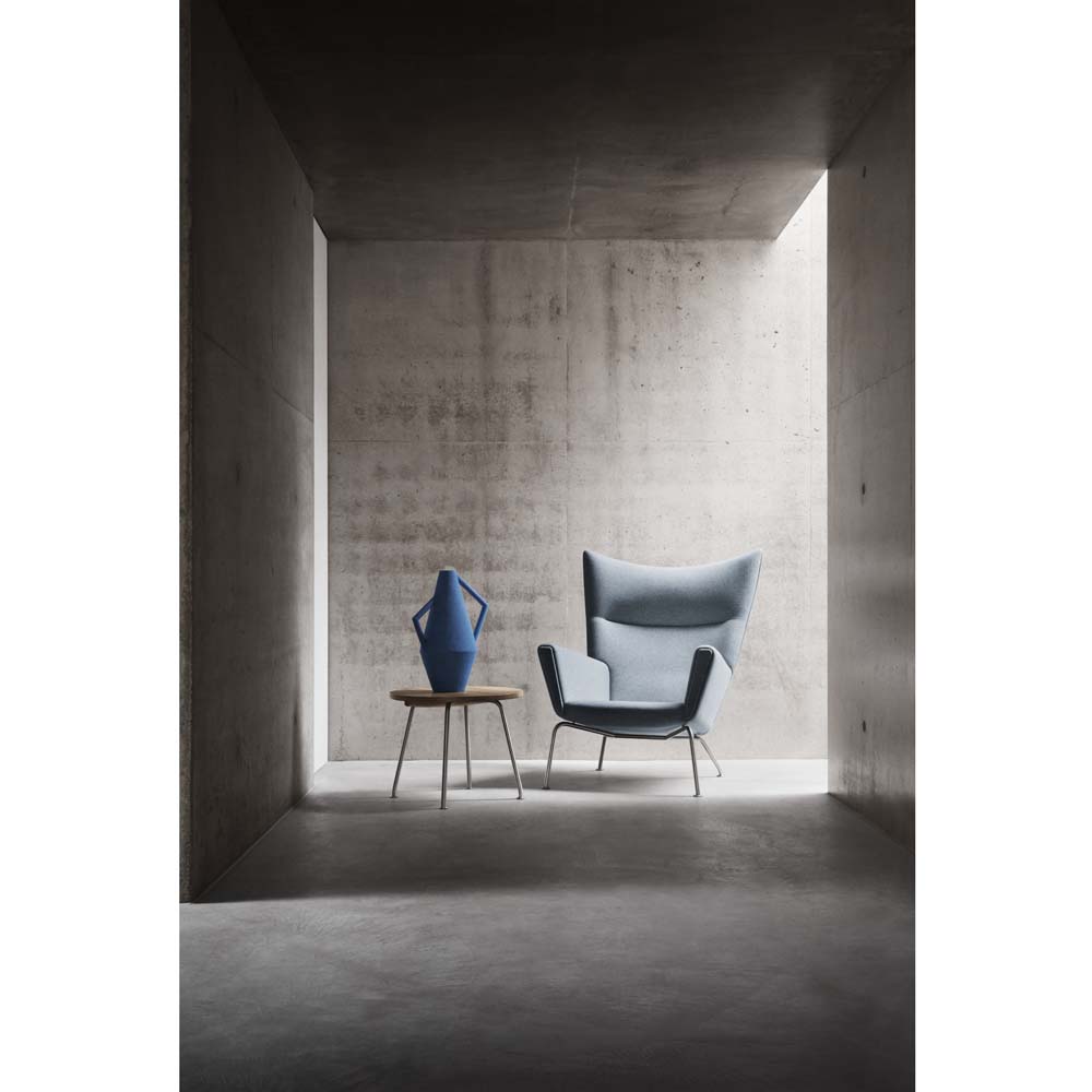 CH445 Wing Lounge Chair