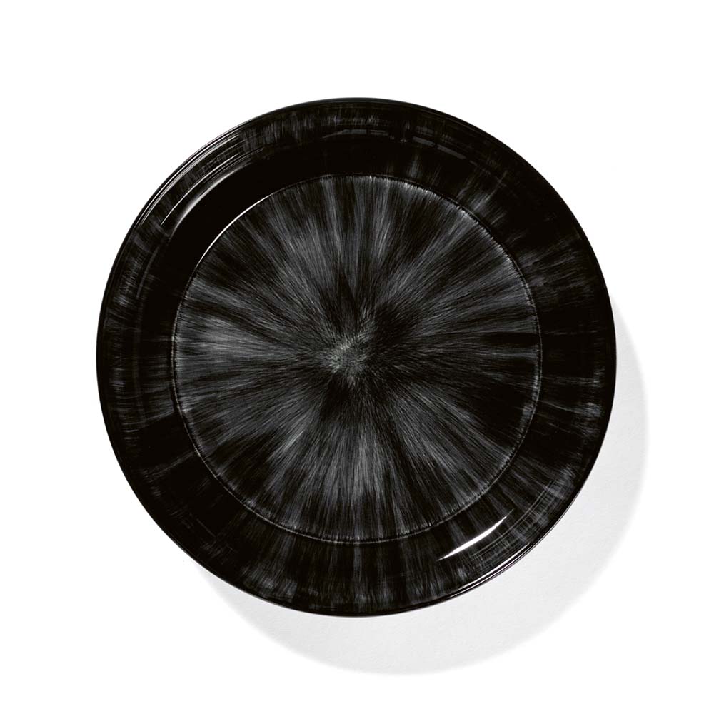 De Set of 4 High Plates Variation C - Off White & Black, 9.45"W