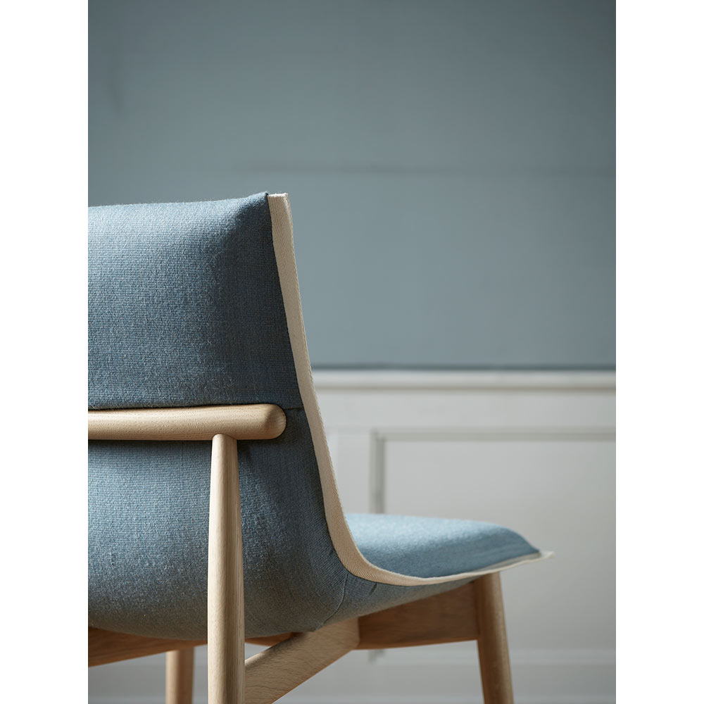 E004 Embrace Dining Chair - Mood 03103, Oak White Oil