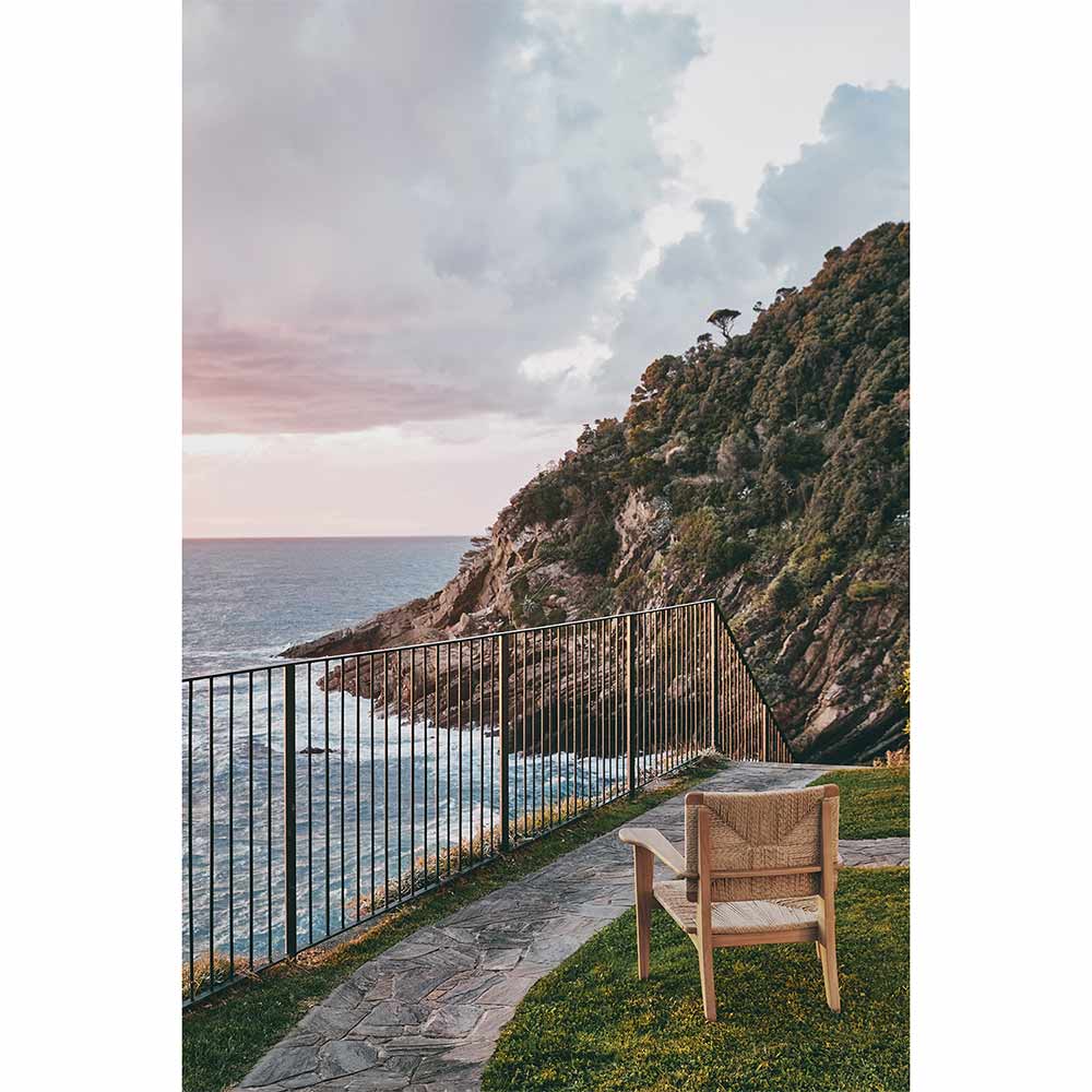 F-Chair Outdoor Lounge Chair