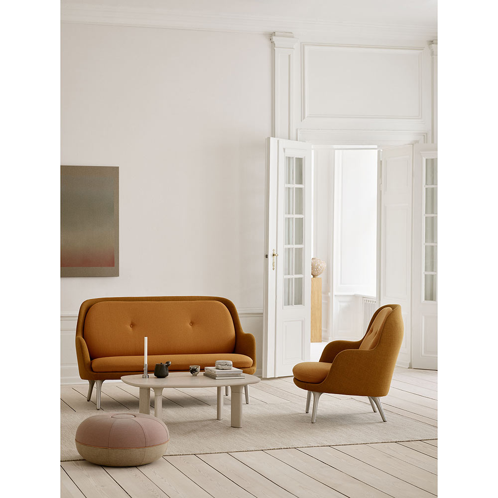 Fri Sofa - Brushed Aluminum Legs