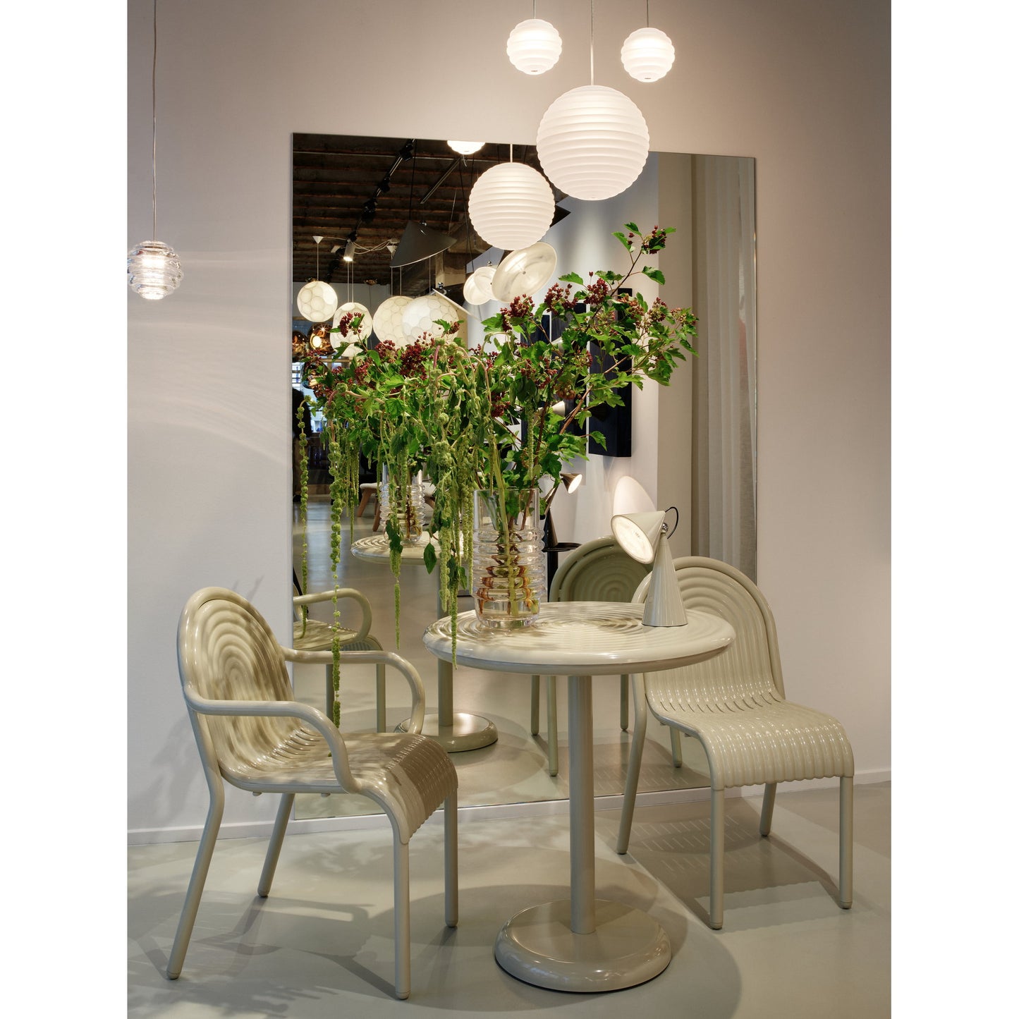 Groove Round Table - Putty