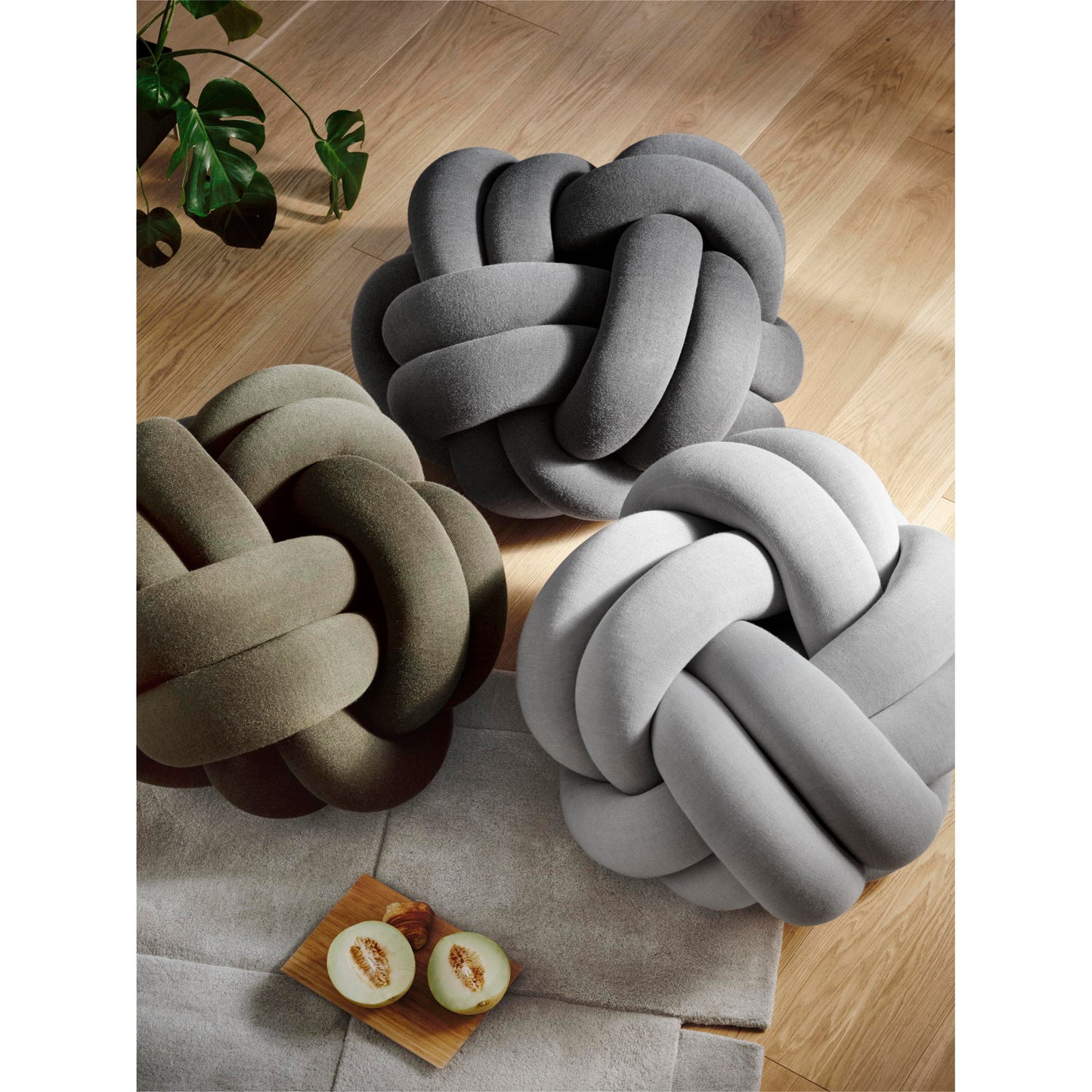 Knot Cushion XL - Gray