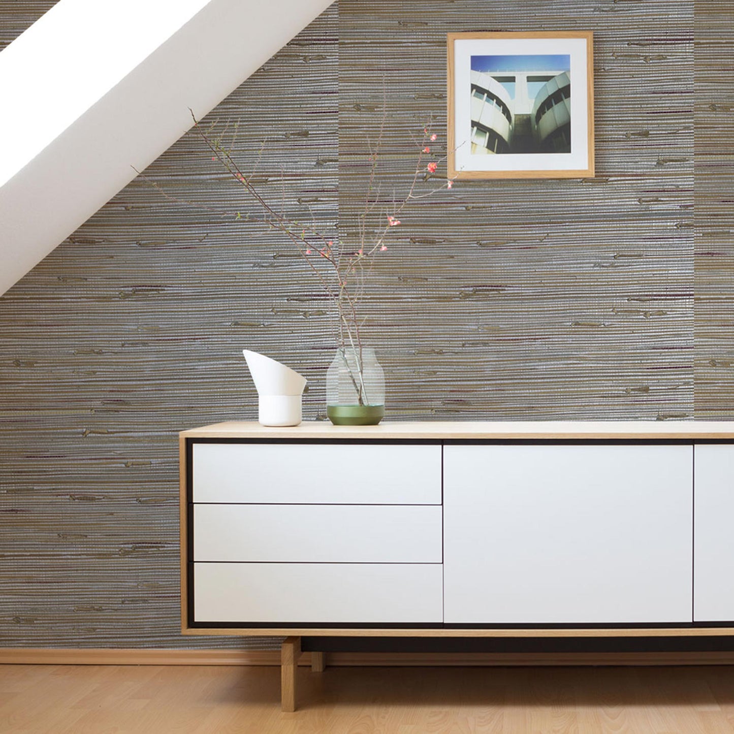 Loose Weave Boodle Grasscloth Wallpaper - Shades of Neutral Knotted on Silver