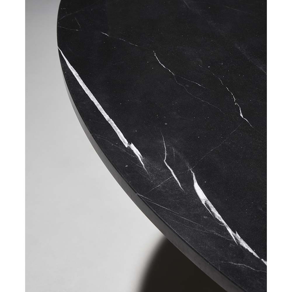 Mewoma Dining Table