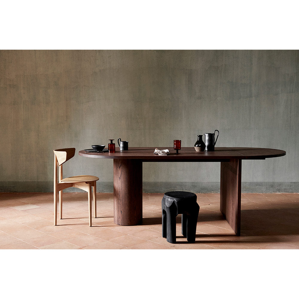 Pylo Dining Table