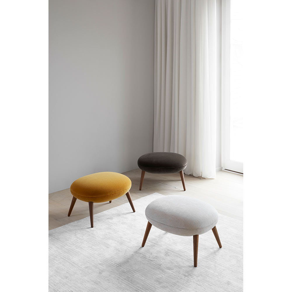 Swoon Ottoman - Hallingdal 65, Lacquered Oak