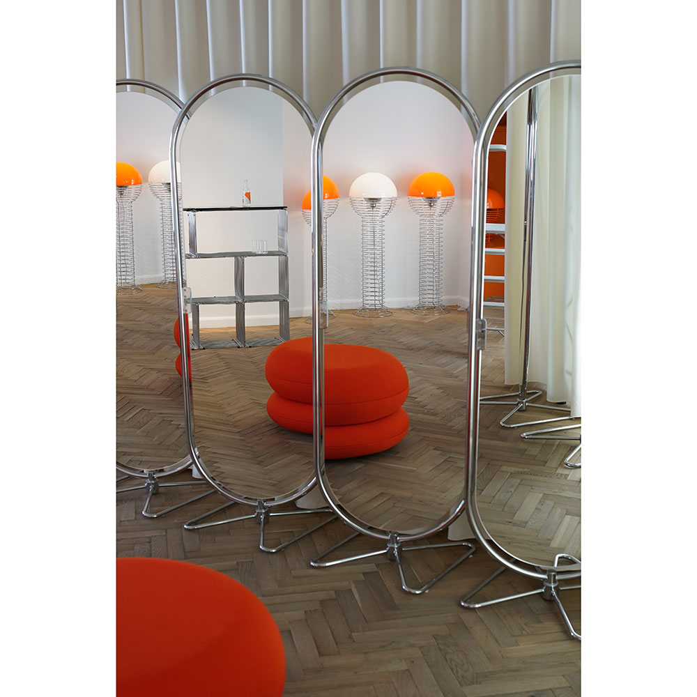 System 1-2-3 Floor Mirror