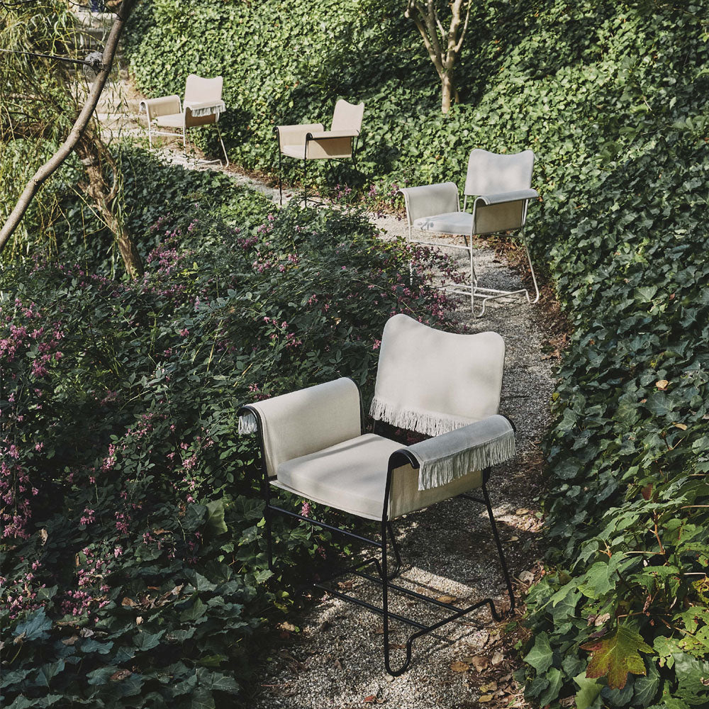 Tropique Dining Chair With Fringes - Leslie 06, Black Base