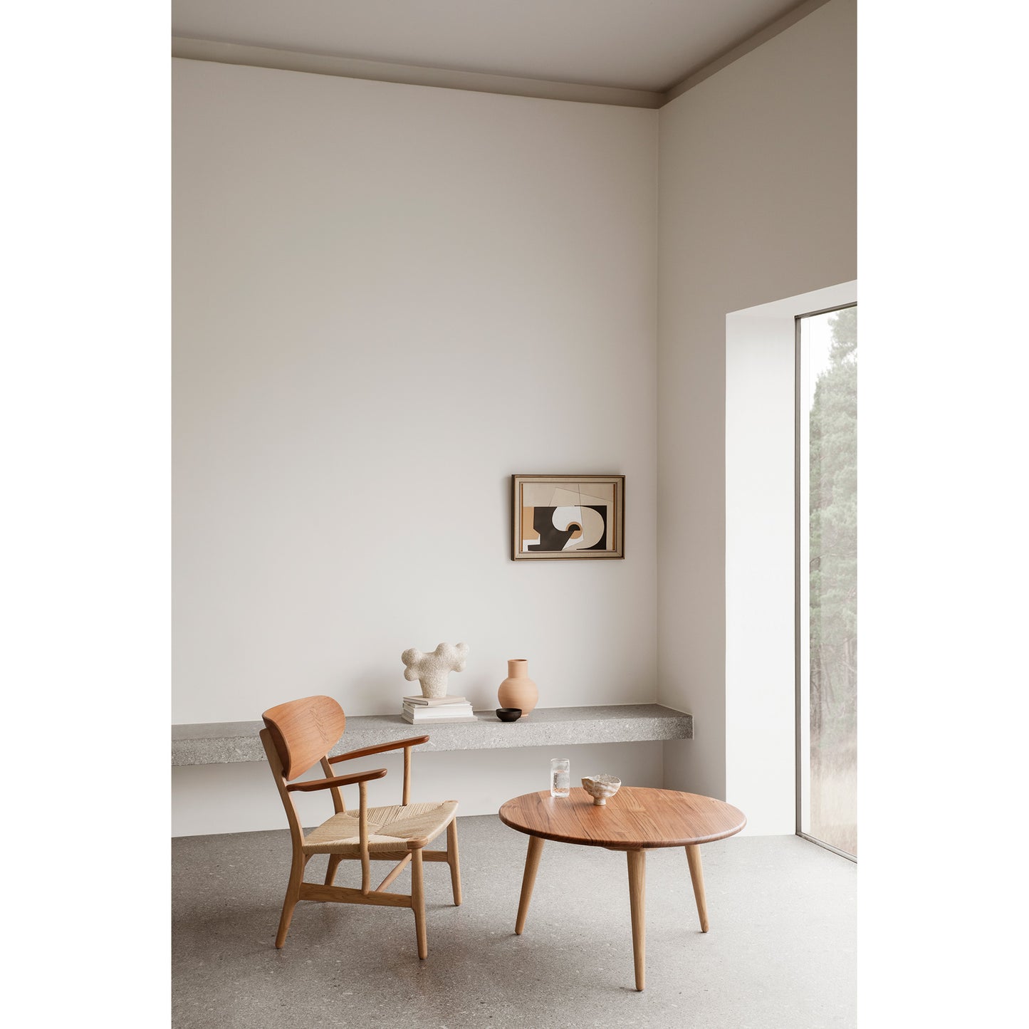 CH22 Lounge Chair