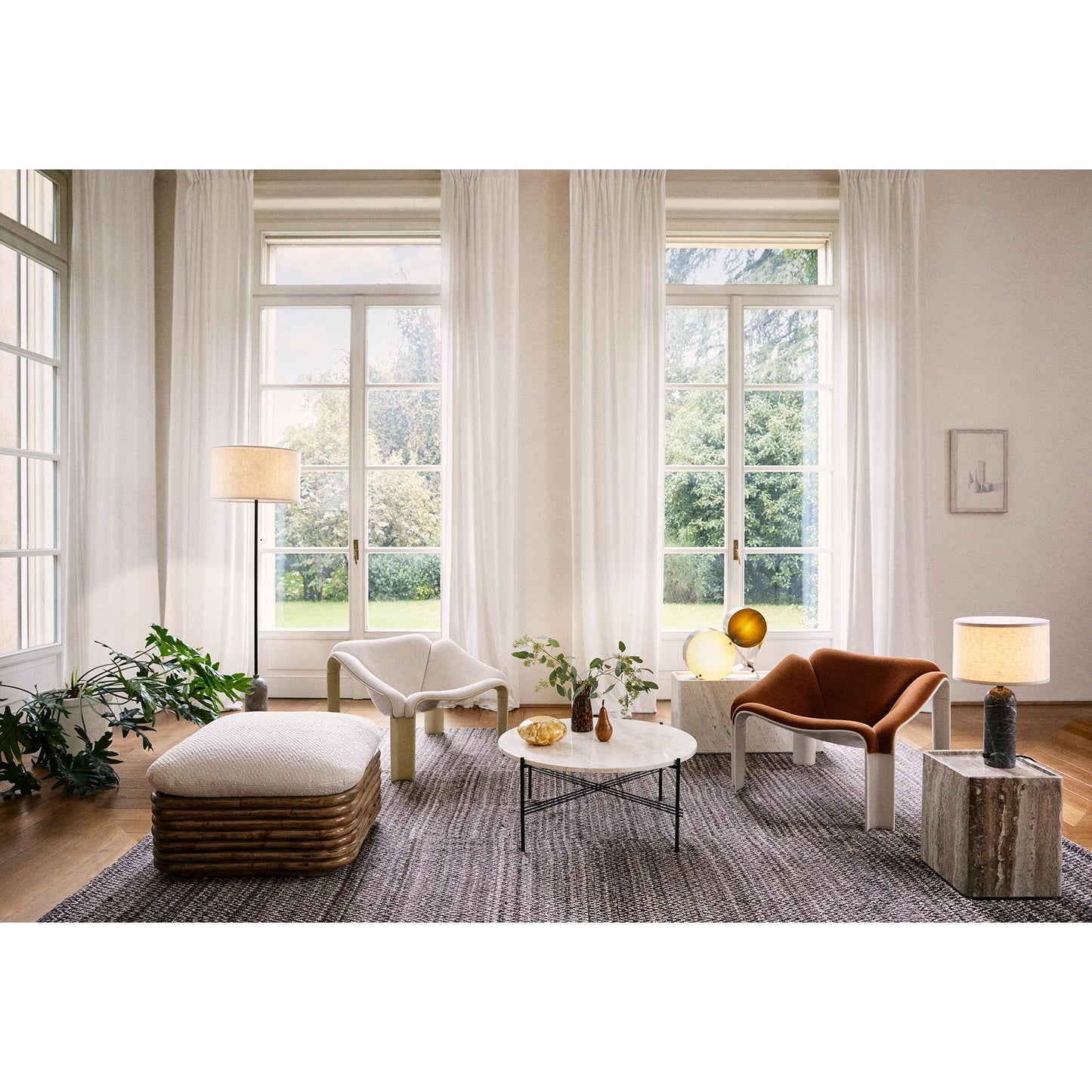 F300 Lounge Chair - Front Upholstered