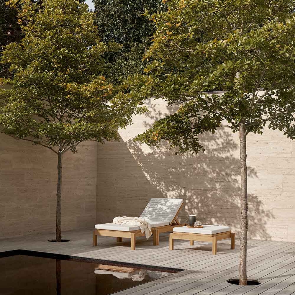 AH604 Outdoor Lounger