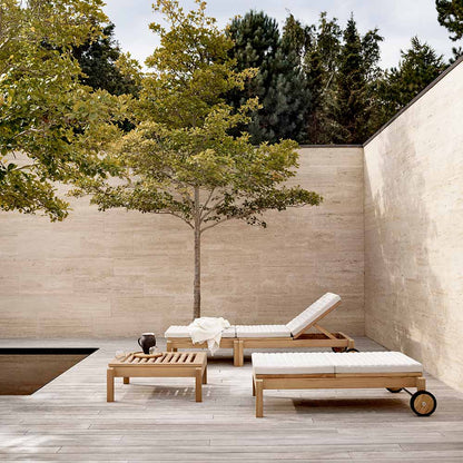 AH604 Outdoor Lounger