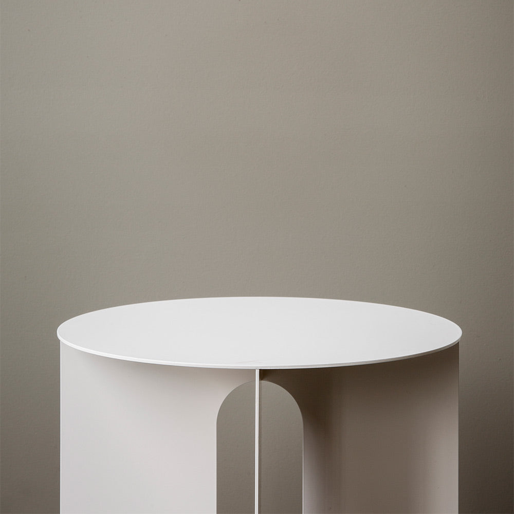 Androgyne 16" Steel Side Table - Ivory