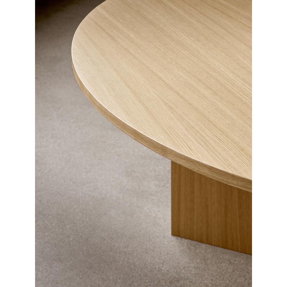 Androgyne Round Dining Table - Natural Oak