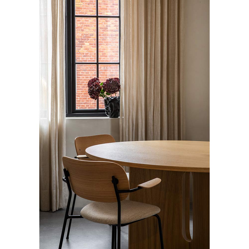 Androgyne Round Dining Table