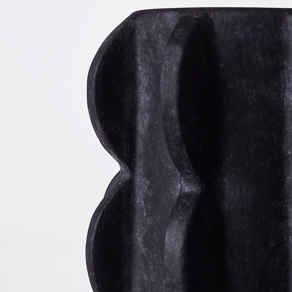 Arcissimo Small Vase - Black