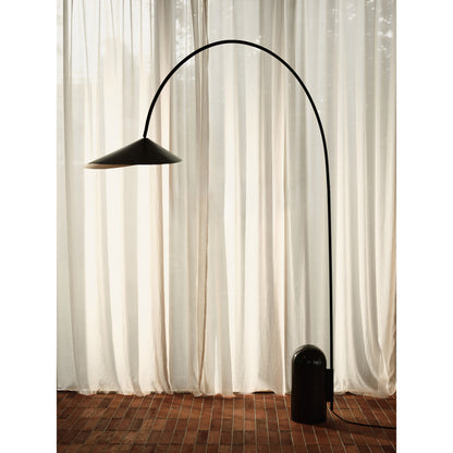Arum Arched Floor Lamp - Black