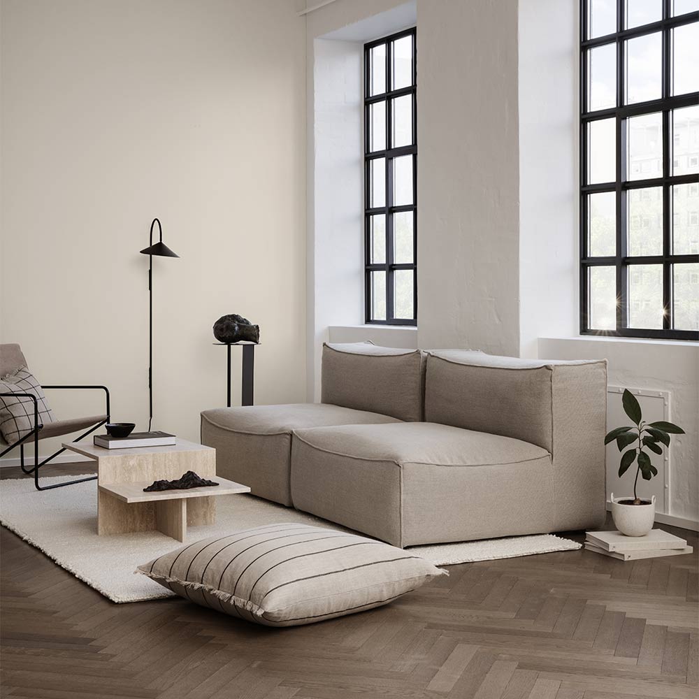 Arum Swivel Tall Wall Lamp - Black