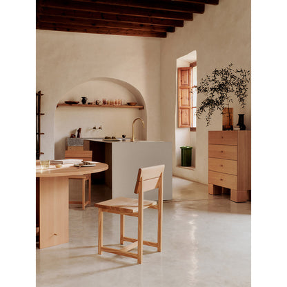 Aukko Dining Table
