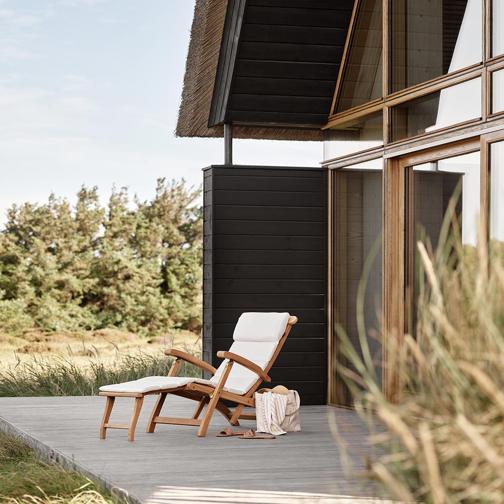 Barriere Outdoor Deck Chair Cushion - Golden Yellow Stripe