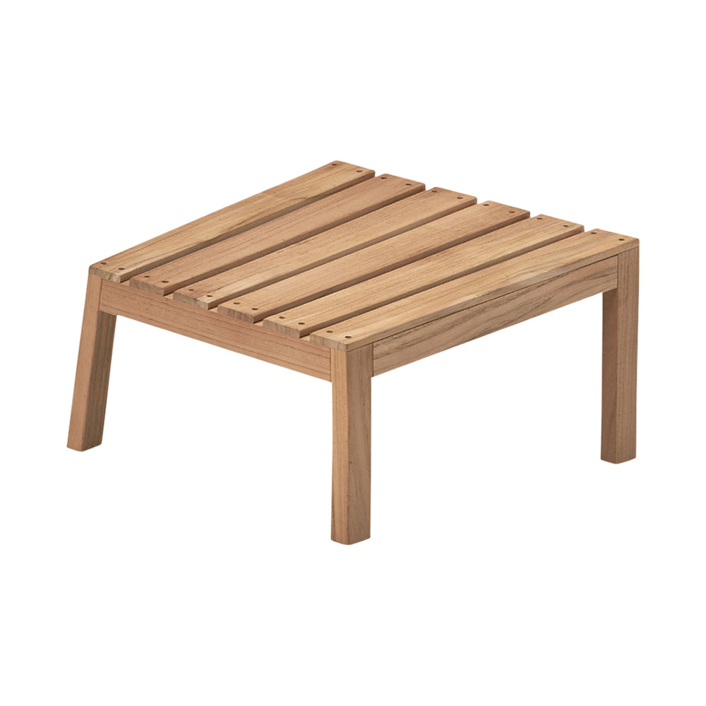 Fritz Hansen Between Lines Deck Chair and Foot Stool - Thumbnail 2
