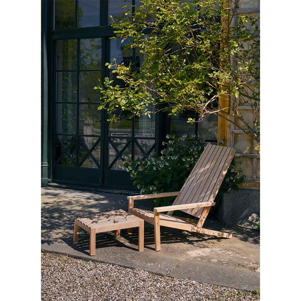 Fritz Hansen Between Lines Deck Chair and Foot Stool - Thumbnail 5