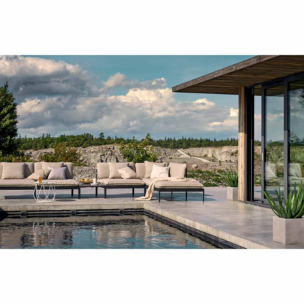 Bonan Ottoman - Light Gray Sling, Dark Gray Frame