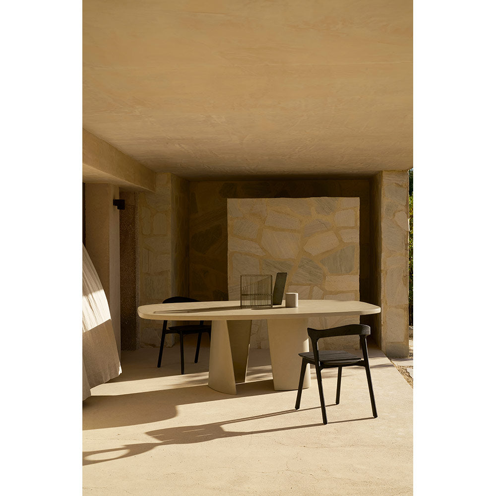 Canyon Outdoor Dining Table