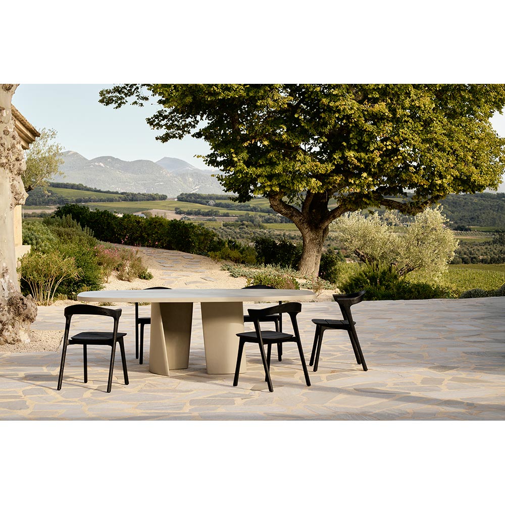 Canyon Outdoor Dining Table