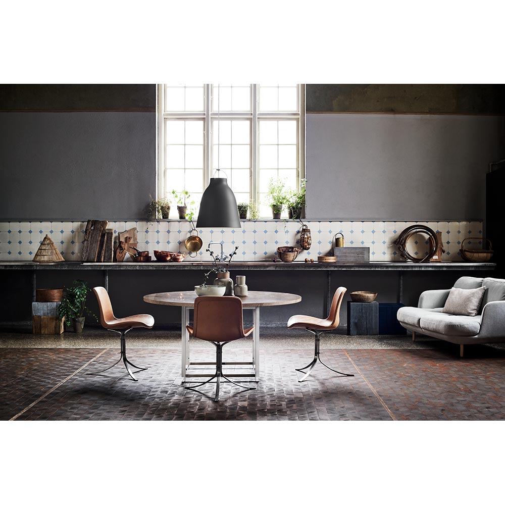 Caravaggio Matte Pendant - Black