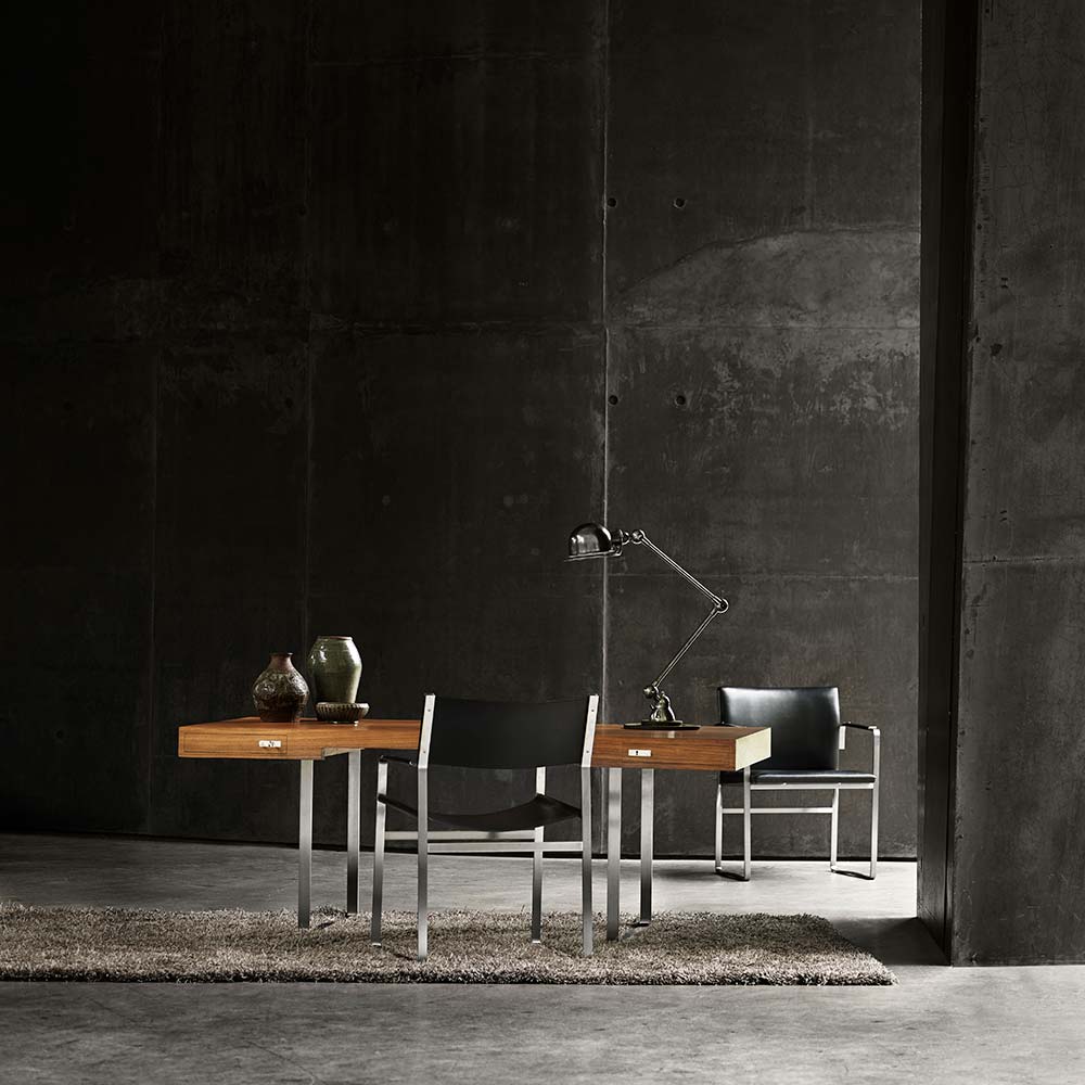 CH110 Desk - Wood Top, Stainless Steel Base