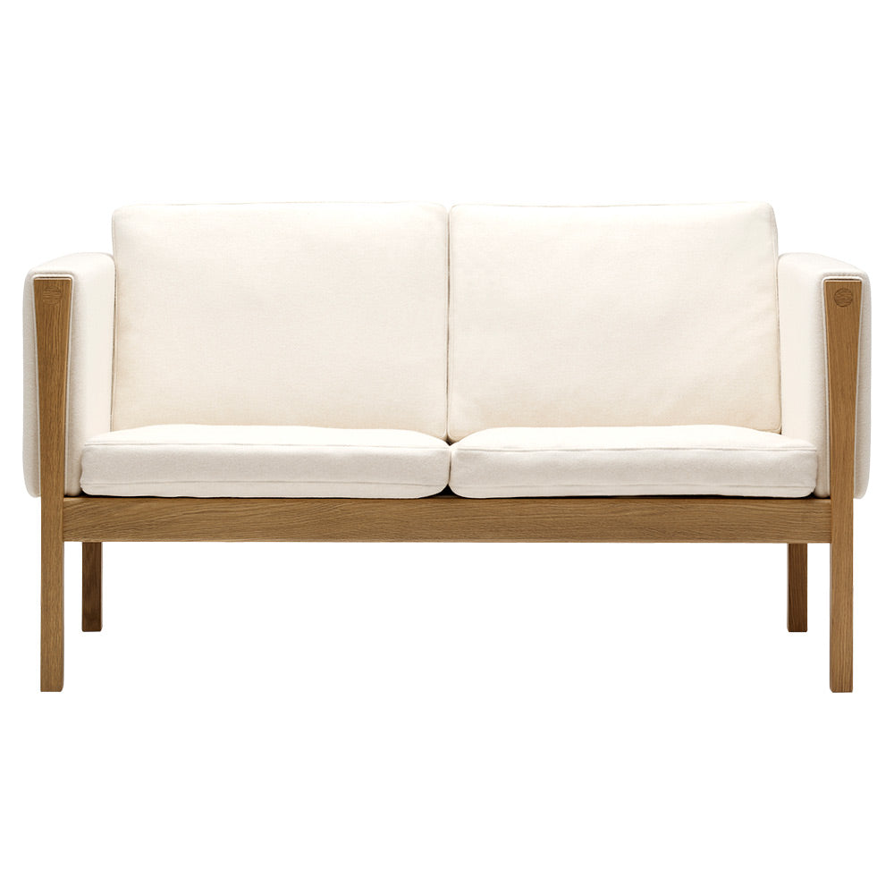 CH162 Sofa