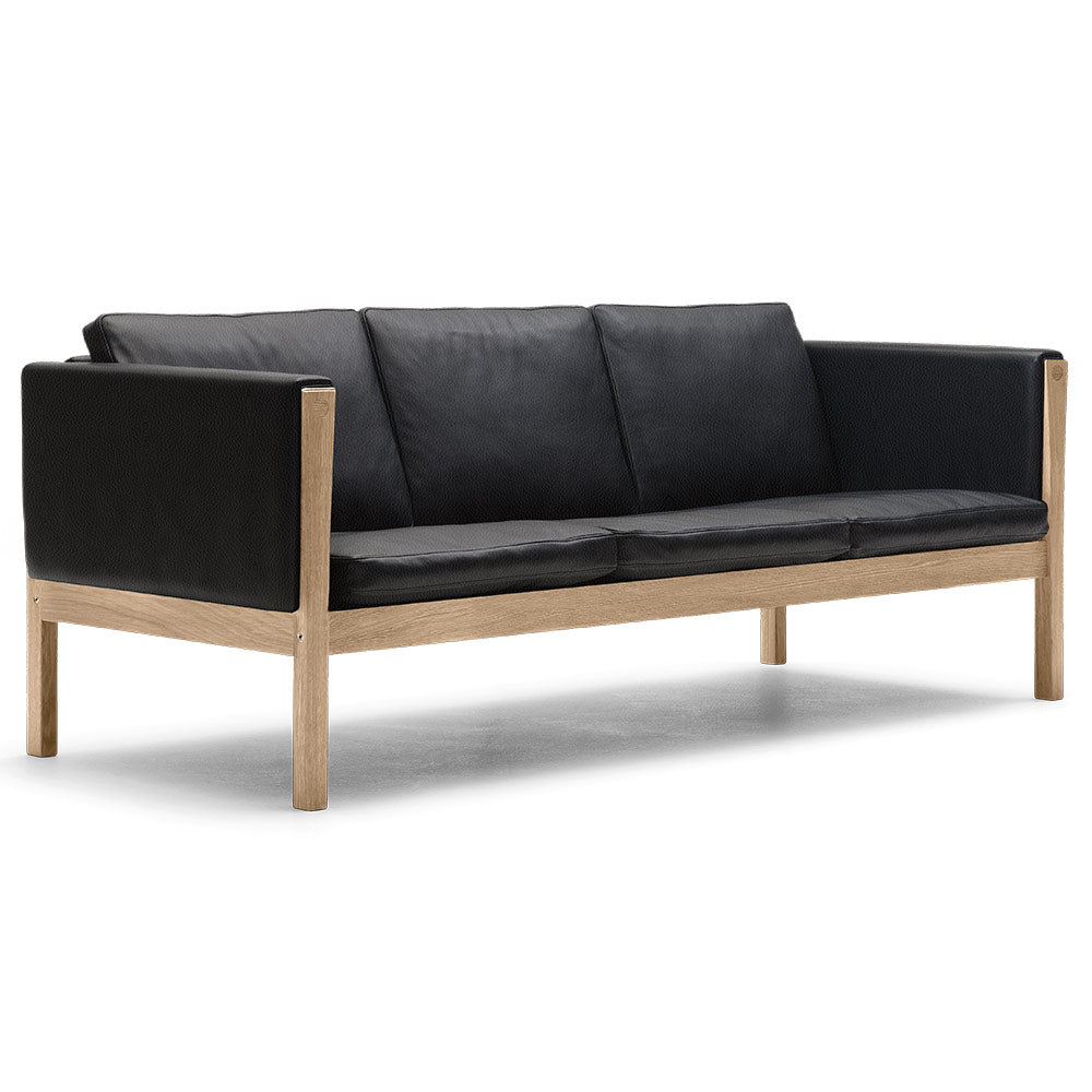 CH163 Sofa