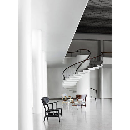 CH22 Lounge Chair - Black Oak