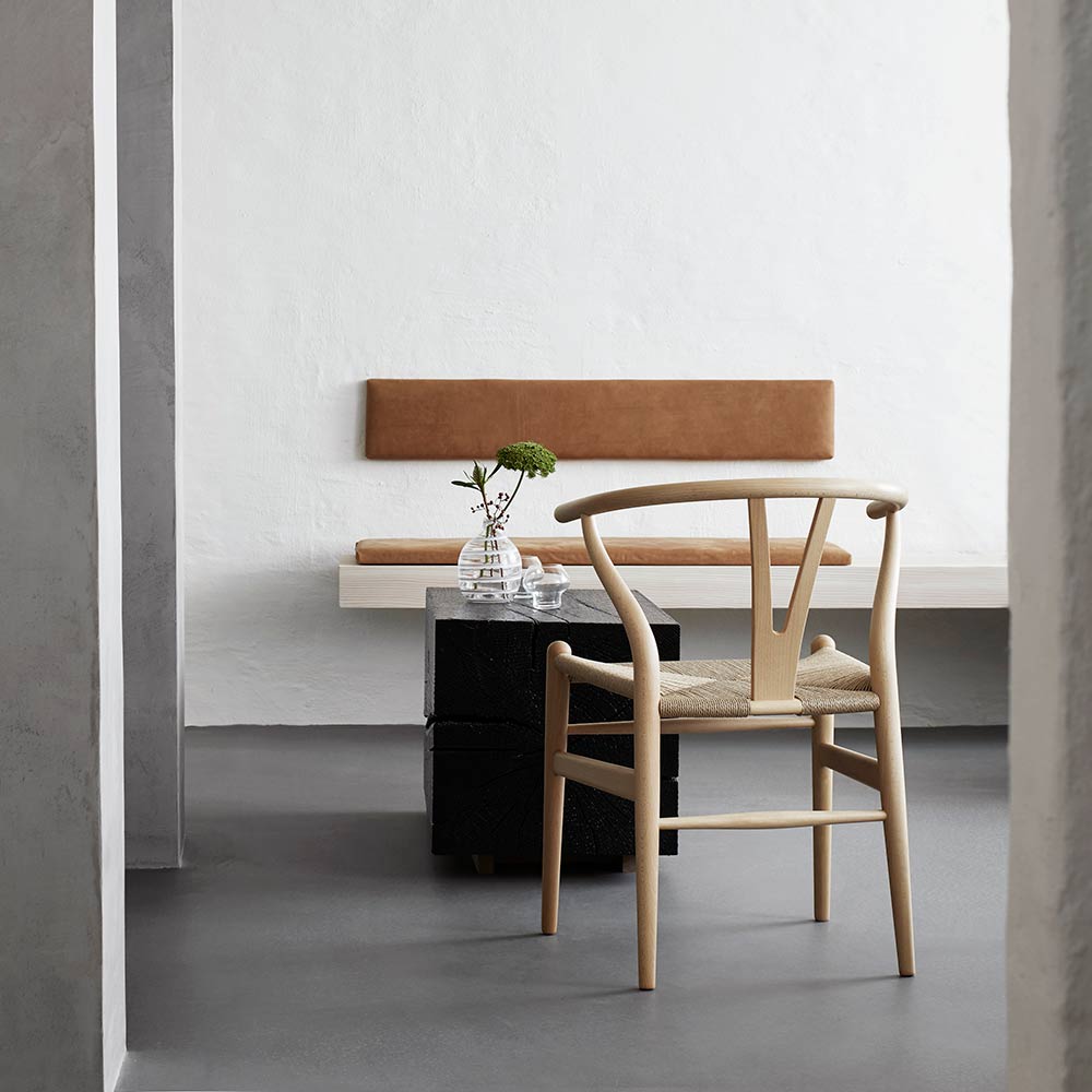 CH24 Wishbone Dining Chair - Black Paper Cord, Beech Soap