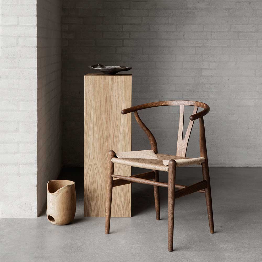 CH24 Wishbone Dining Chair - Black Paper Cord, Oak Smoked Oil