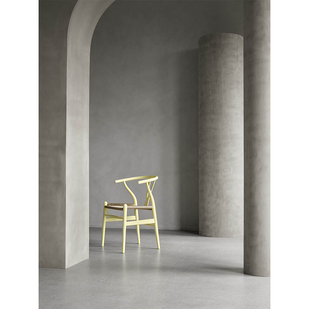 CH24 Wishbone Dining Chair - Hollyhock