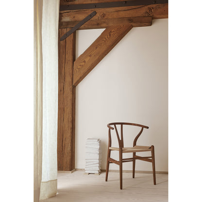 CH24 Wishbone Dining Chair - Natural Paper Cord, Oak Lacquer
