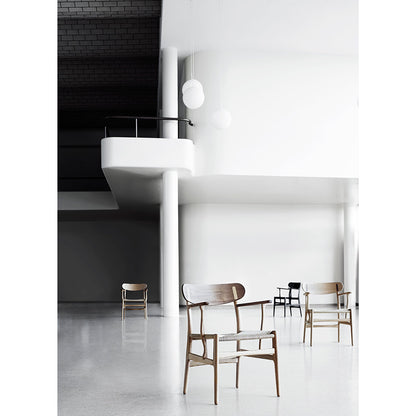 CH26 Dining Chair - Natural Paper Cord, Oak Frame, Walnut Backrest