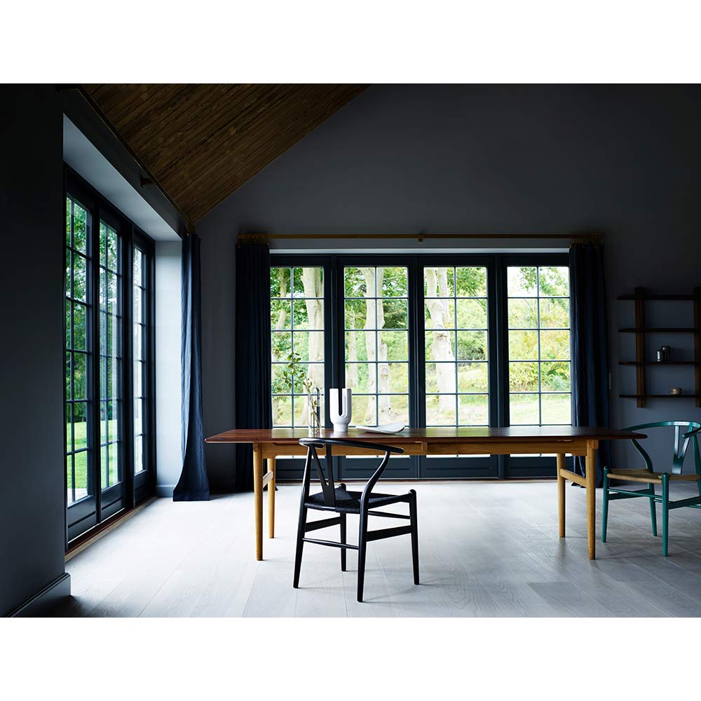 CH327 Dining Table