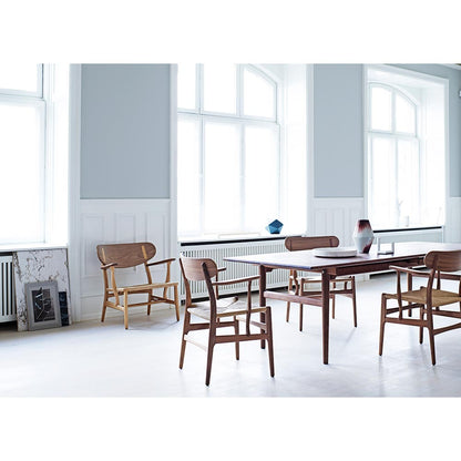 CH327 Dining Table