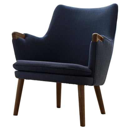 CH71 Lounge Chair
