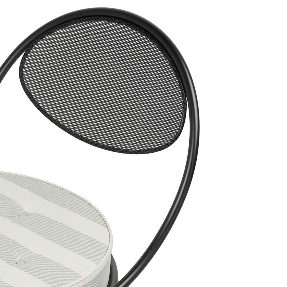 Copacabana Outdoor Lounge Chair - Leslie Stripe 020, Black Semi Matte Base