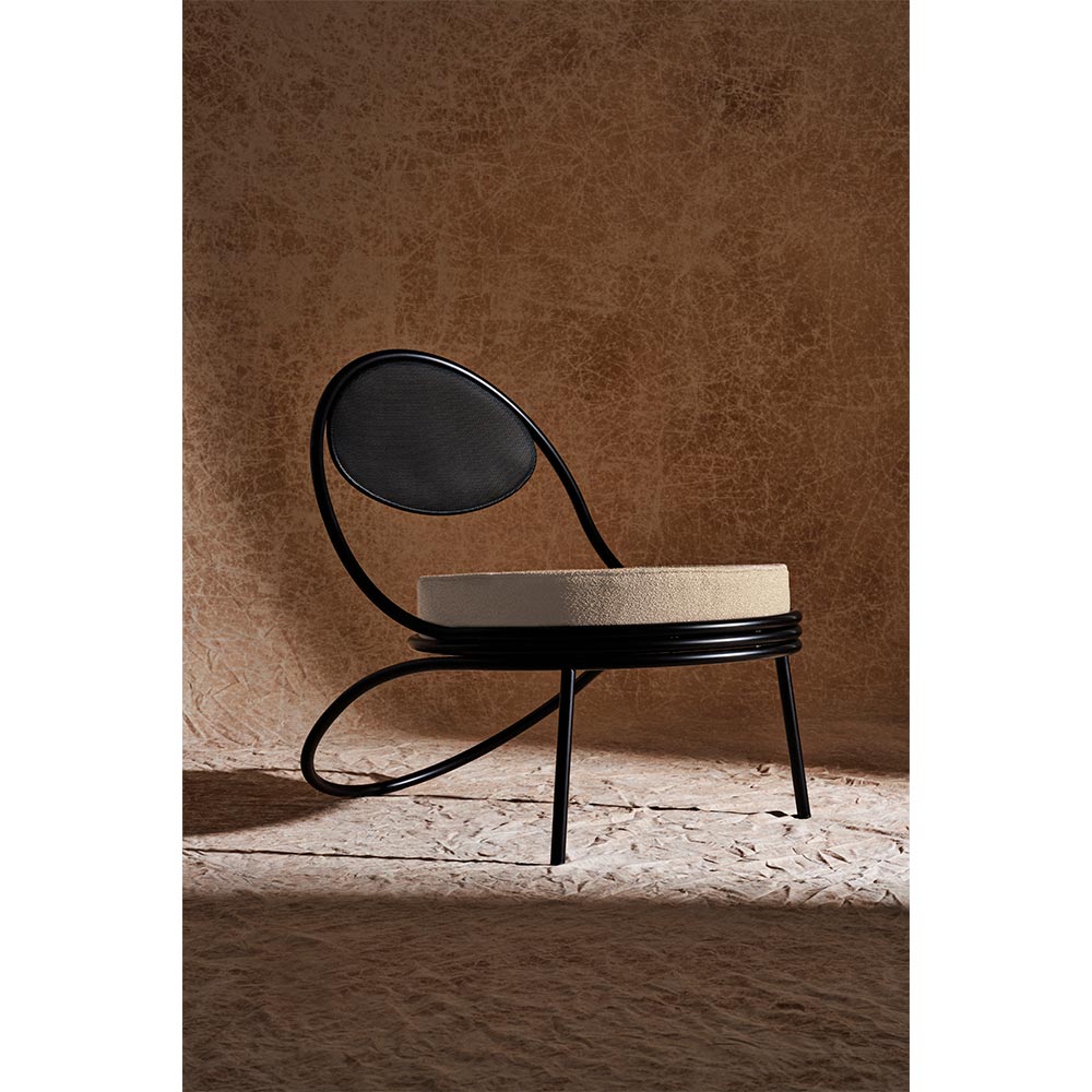 Copacabana Outdoor Lounge Chair - Lorkey 41, Black Semi Matte Base