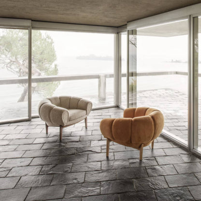 Croissant Lounge Chair