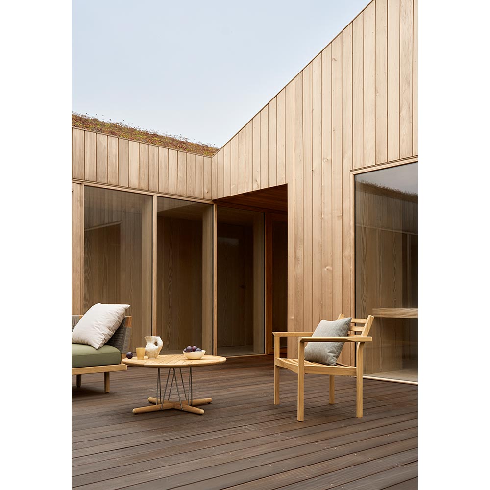 CU E500 Embrace Outdoor Modular Sofa - Pillow