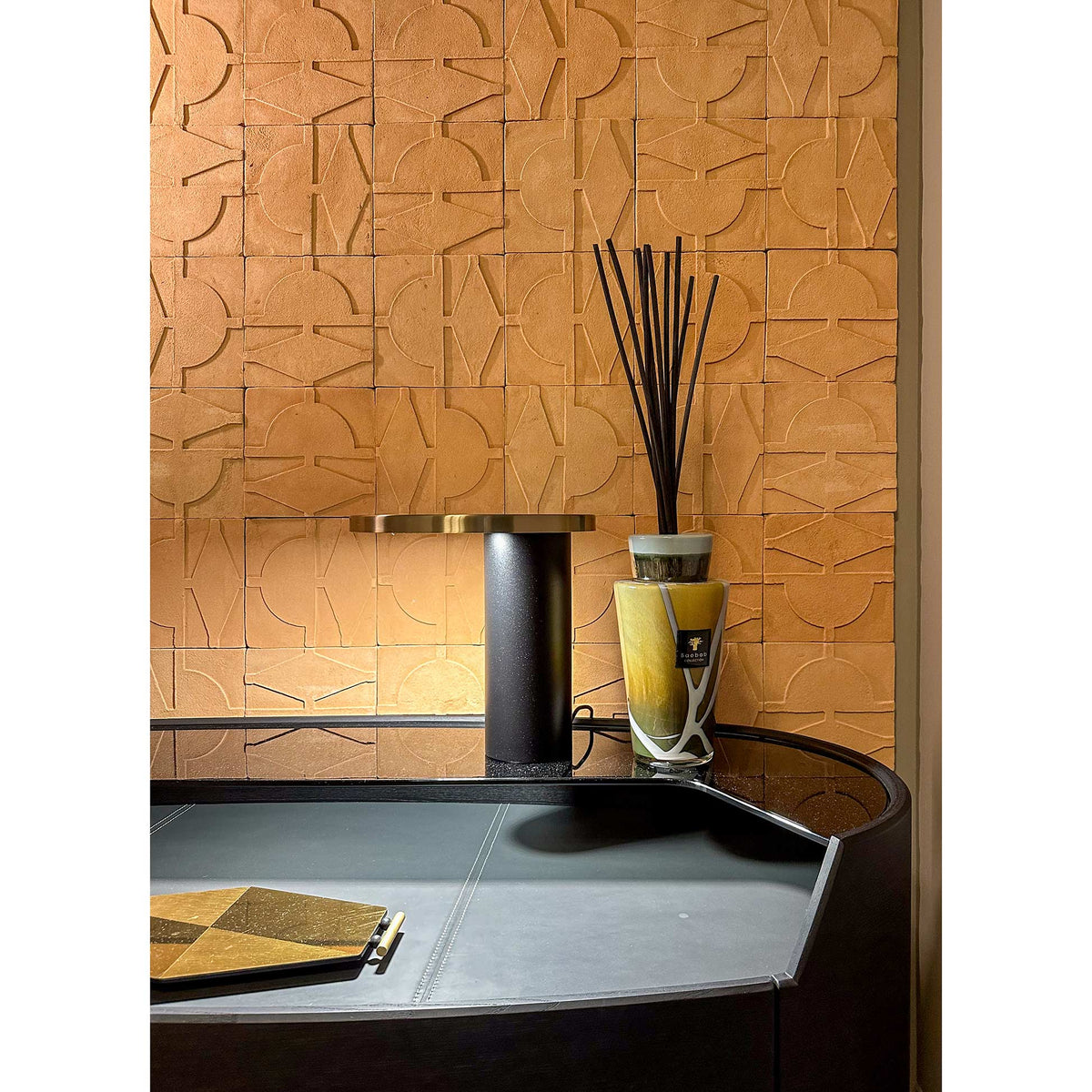 Cylinda Table Lamp - Gold